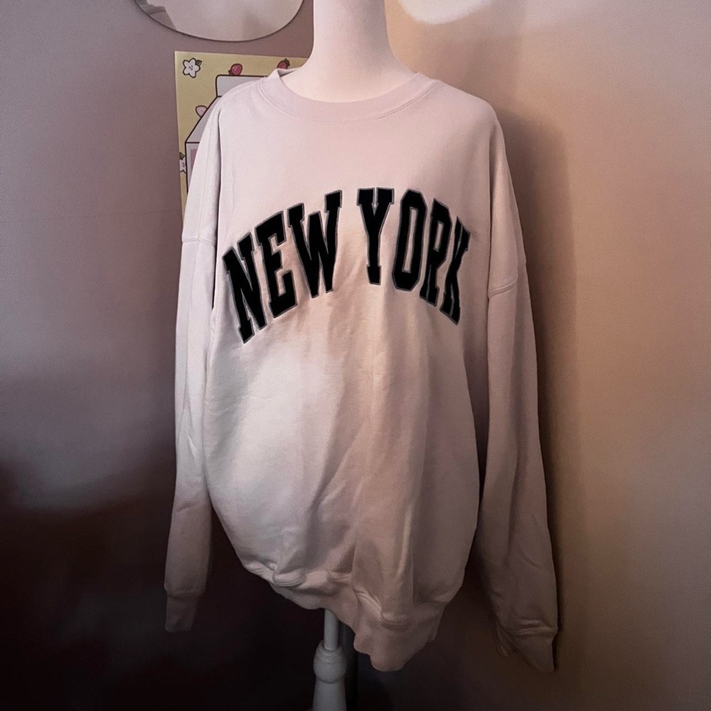 White sweatshirt
